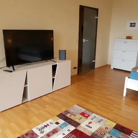Appartment Am Stadtrand Koeln